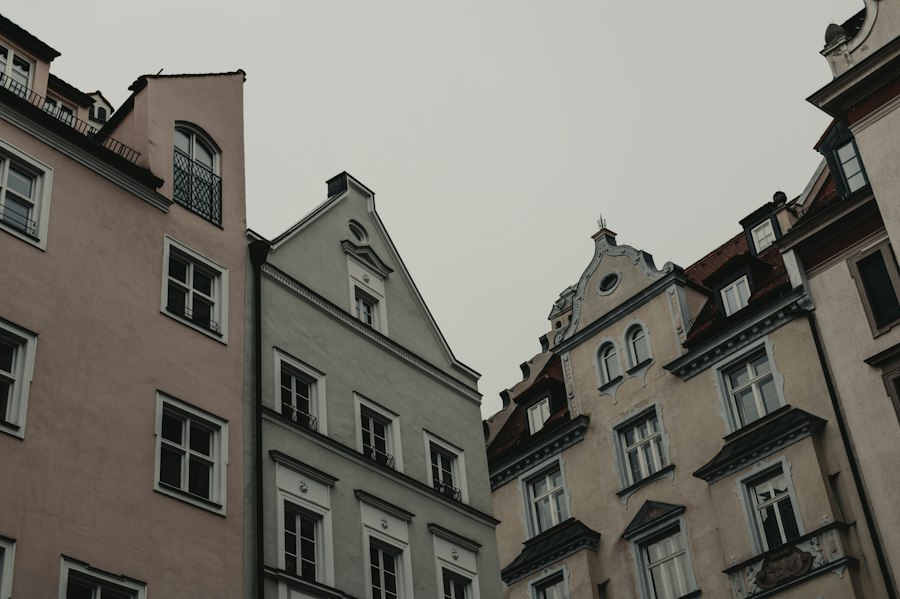 Mehrfamilienhaus mit Stuckfassade